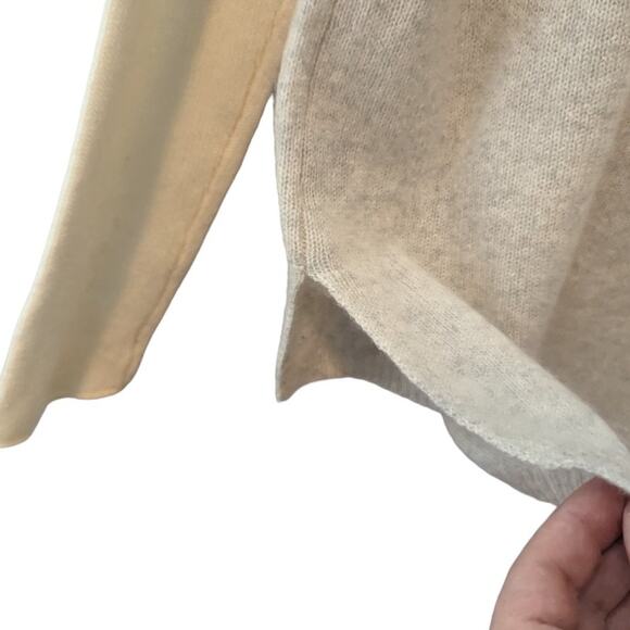 360 Cashmere Sweater Crew neck White Ivory Grey Color block Size M Flawed - Picture 3 of 8